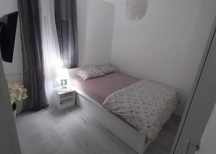 Feriehus Kuca Za Odmor Tonka -house For Vacation *