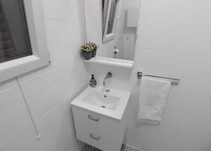 Kuca Za Odmor Tonka -house For Vacation * Kaprije